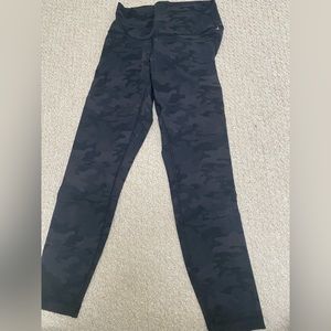 Classic camo lululemon